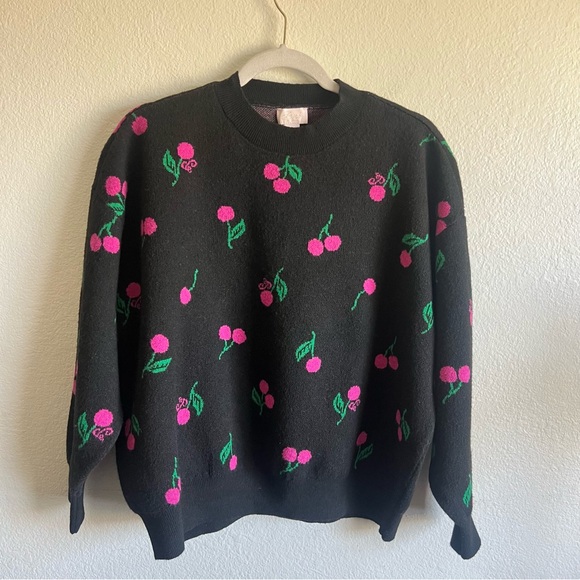 Victoria’s Secret Pink Black Cherry Print Oversized Sweatshirt S NWT - Picture 3 of 7
